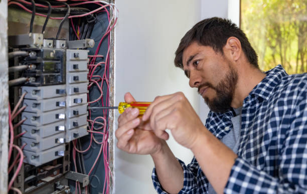 Best Electrical Contractors for Businesses  in Garden Ridge, TX